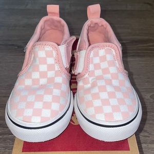 Toddler Pink Asher Vans Sneakers
